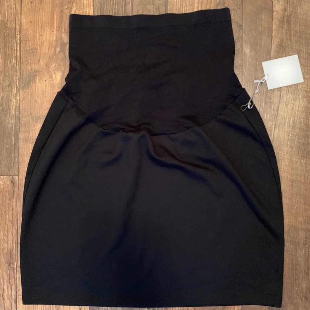 NWT Maternity A Glow (Kohl’s) Black Mini Skirt